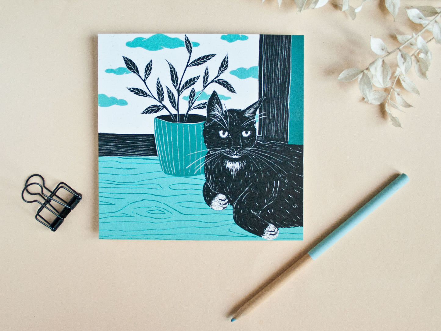 Quadratische Postkarte Katze
