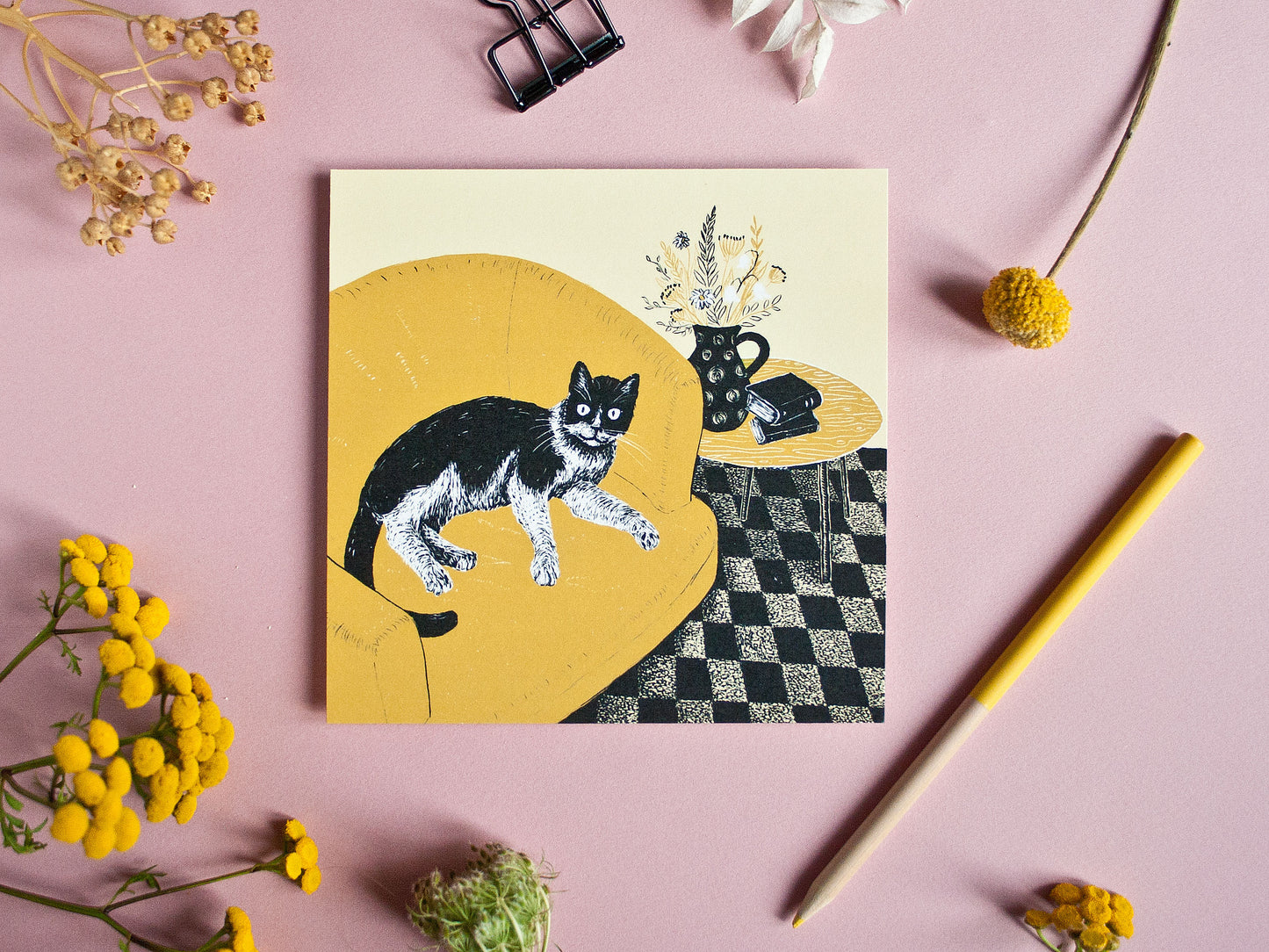 Quadratische Postkarte Katze
