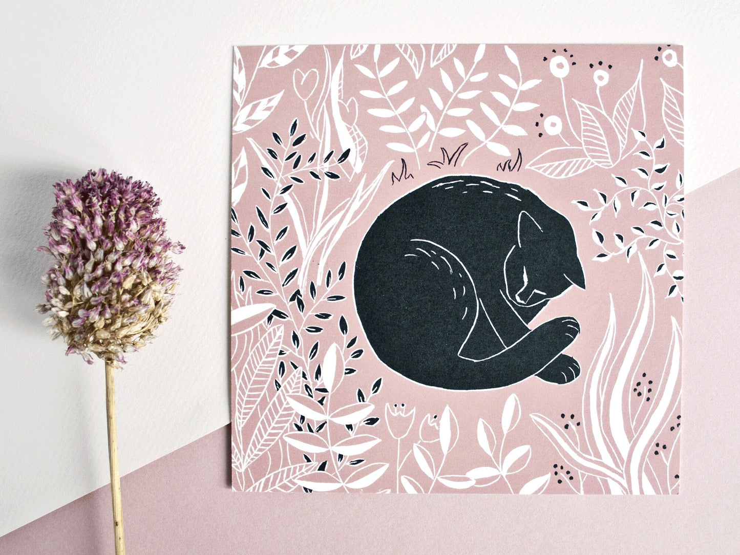 Quadratische Postkarte Katze