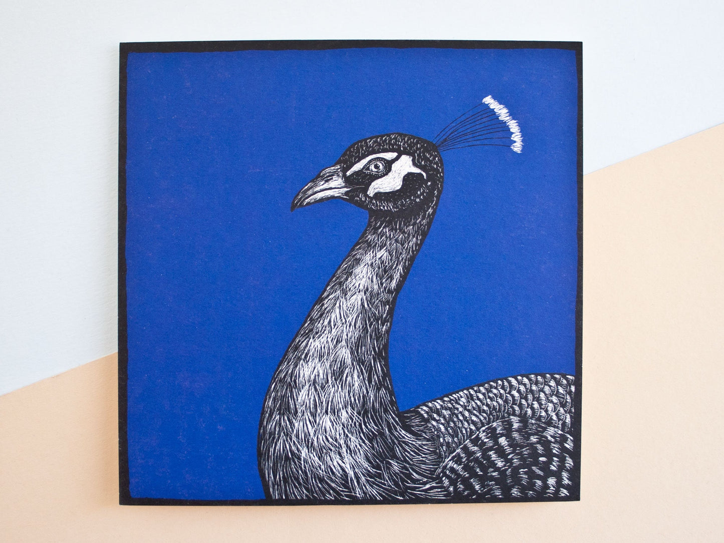 Quadratische Postkarte Pfau