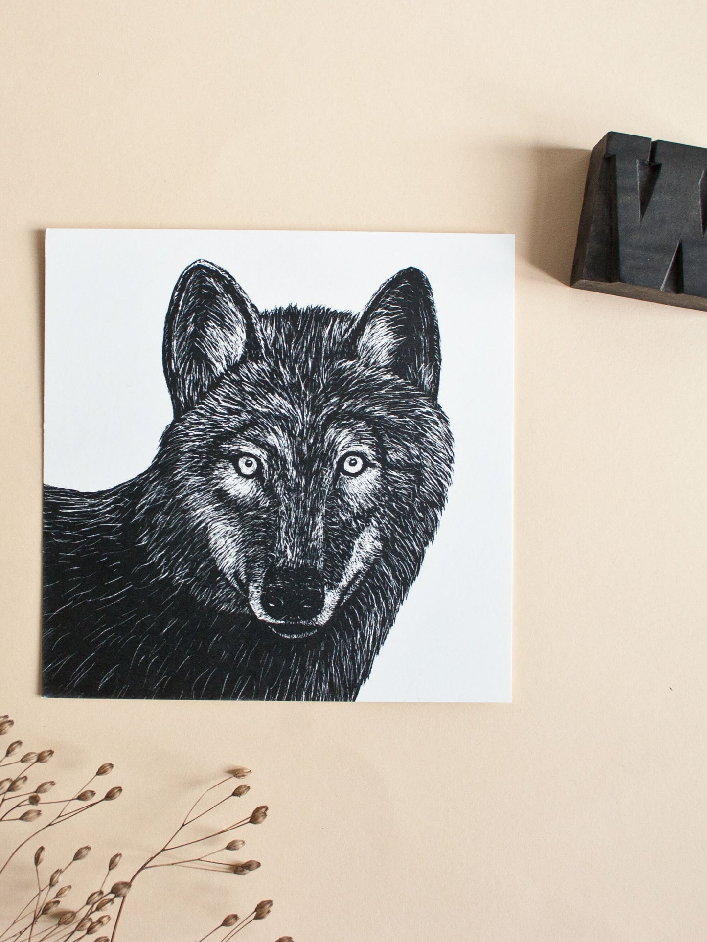 Quadratische Postkarte Wolf