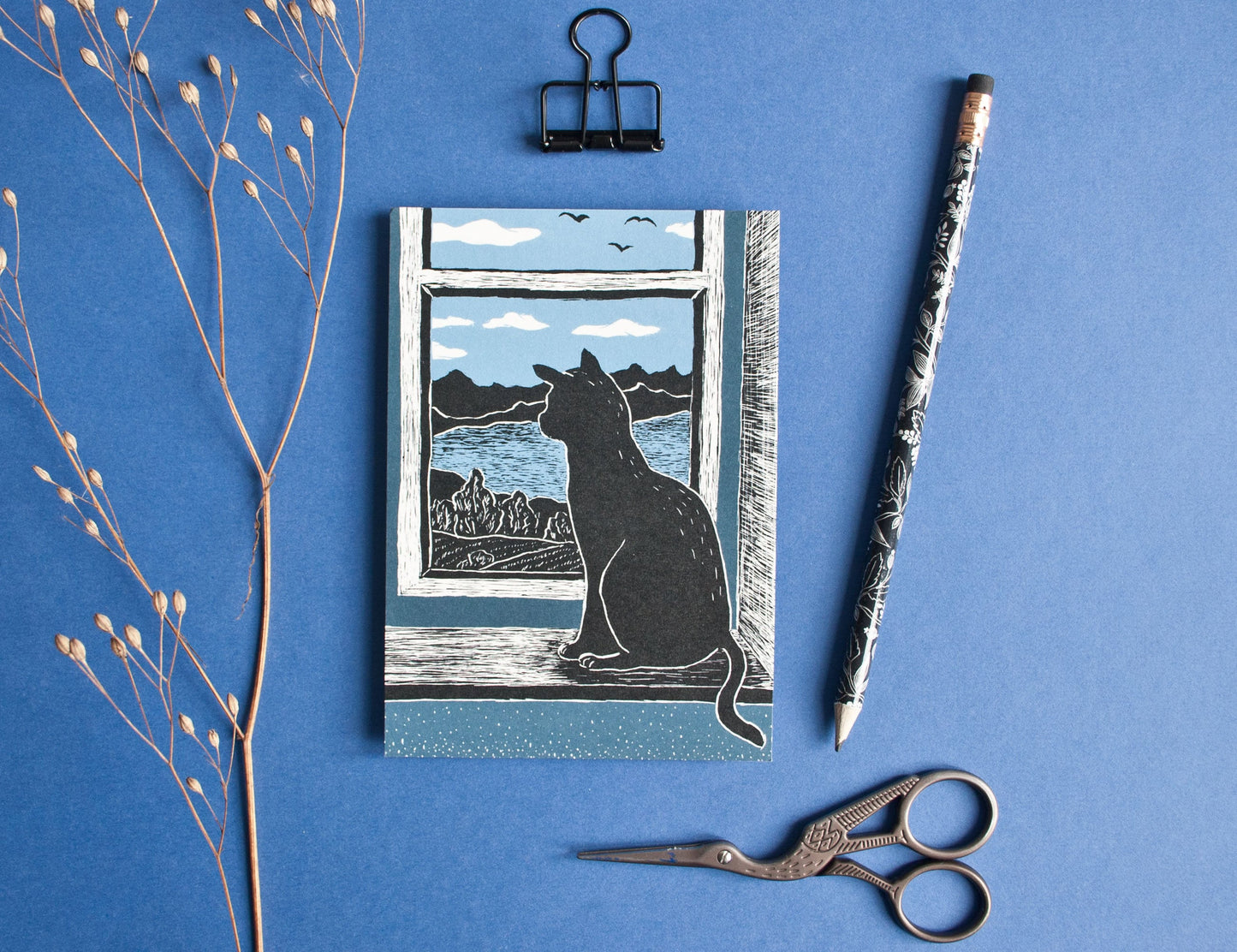 Postkarte A6 Katze am Fenster