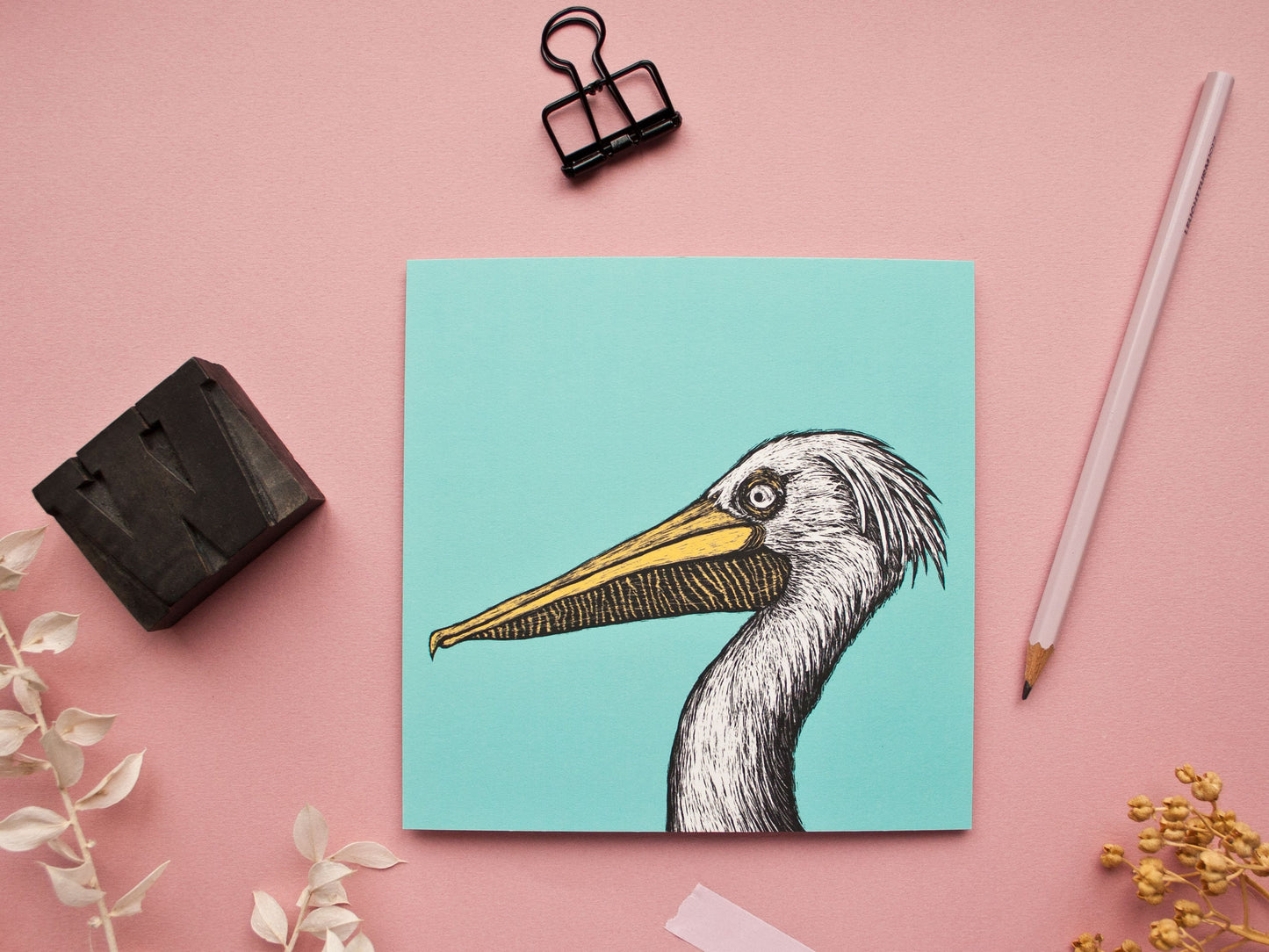 Quadratische Postkarte Pelikan