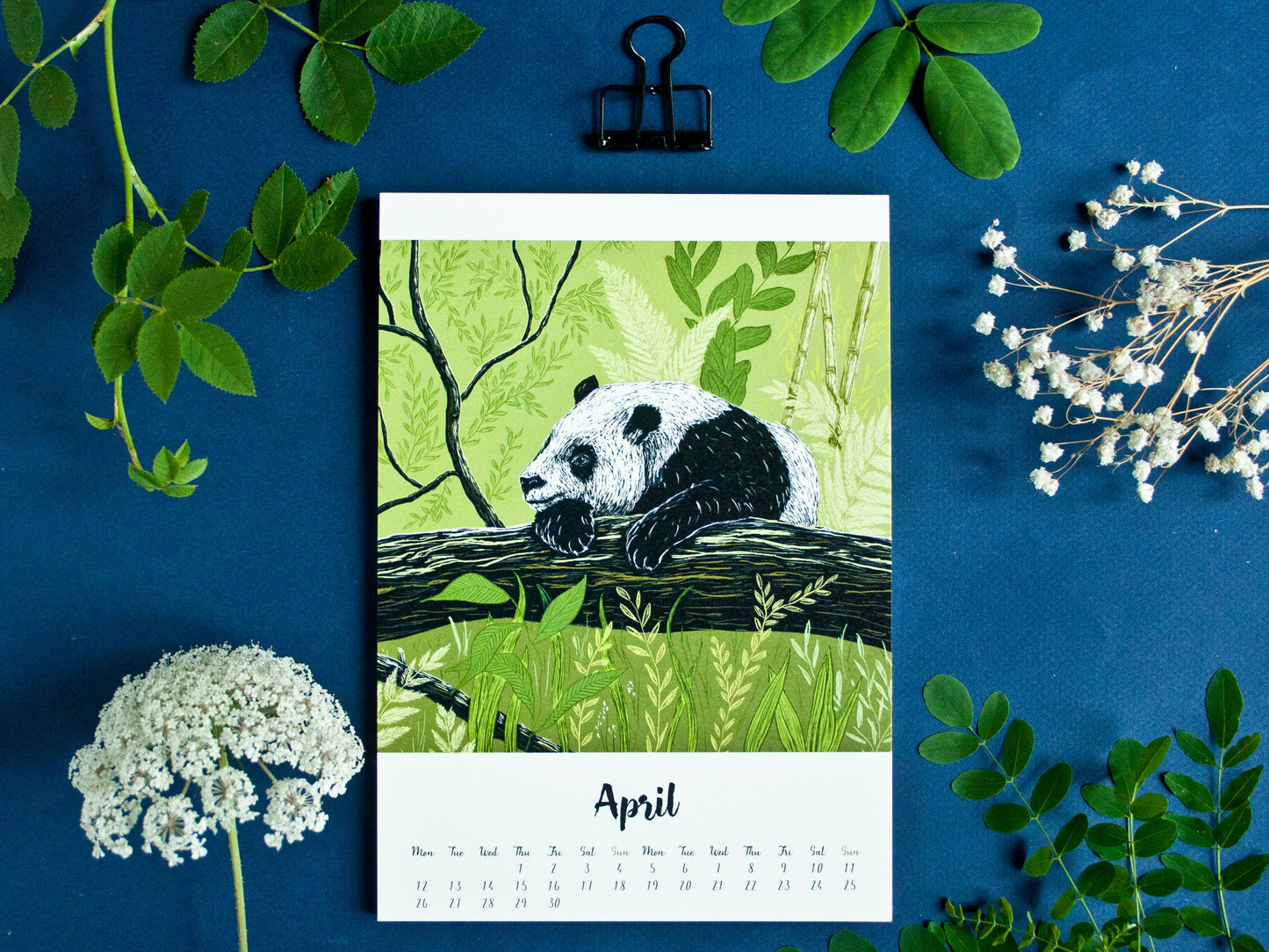 Kalender 2027 Tiere im A5 Format (englisches Kalendarium)